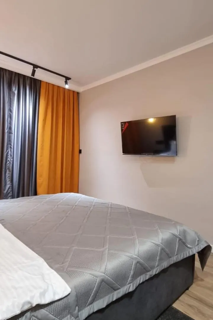 Modern And Cozy 2Room Apartment Almaty